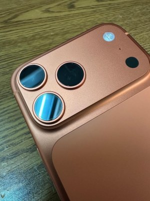 Apple iPhone 17 Pro Max 256GB Cosmic Orange