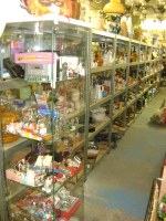 A VENDRE STOCK ARTICLES OCCASIONS POUR BROCANTEUR OU DEPOT-VENTE.