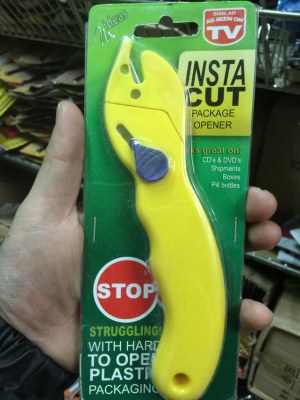 12 coupes cartons plastique divers bricolage neufs