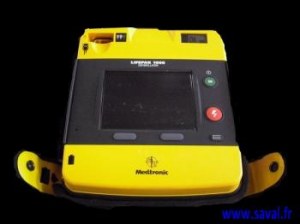 Dsa : defibrillateur LIFEPAK 1000