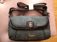 Lot sacoche guess collection 2012