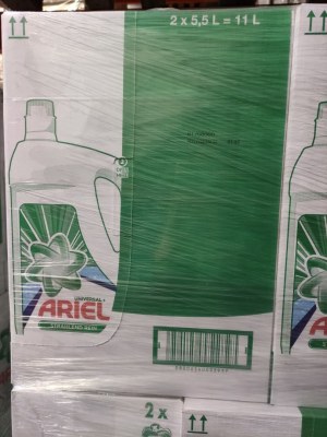 Lessive liquide Ariel 5,5L