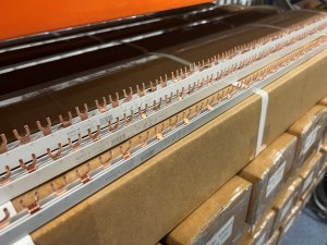 PEIGNES A FOURCHE ELECTRIQUE 2P - 3P - 4P -- 1M