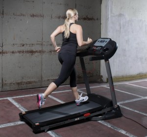 Destockage Lot de Tapis de course Speed ​​Master 1,8 m - Disponible en 463 unités - Mot...