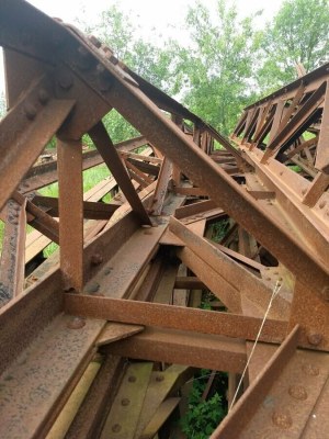 Poutres & piliers type Eiffel