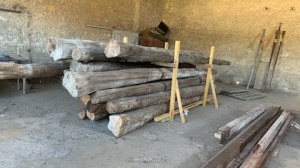 Poutres rondes en bois