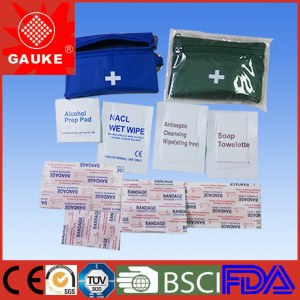 Trousses de secours pour étudiant35