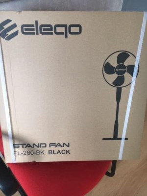 Offre Spéciale : Lot de 4000 Ventilateurs Eleqo en Noir et Blanc à Prix Dégressifs