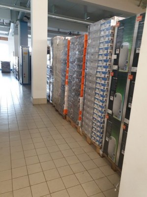 Electrical appliances, tools and household goods.