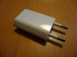 Chargeur secteur AC pour iPhone 3G 3GS 4 iPod
