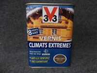 Lot de 300l de vernis(destockage)