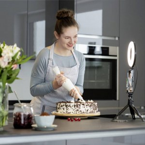 LED Ring Light + MINI-TREPIED + ACCROCHE SMARTPHONE