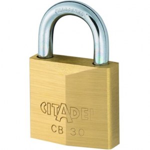 DESTOCKAGE EXCLUSIF  Lot de Cadenas ABUS