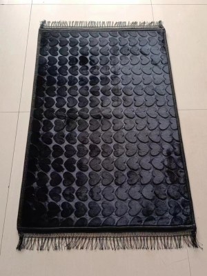 TAPIS DECO AVEC COEUR - 80 x 120