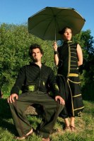 Vêtements accessoires objet encens tenture