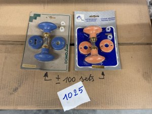 Poignée de porte et fenêtre en laiton et porcelaine