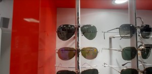 Ray ban aviator ou autres modeles disponible neuve et bon prix
