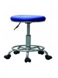 Lot de 1 250 tabourets medical a 14 eur