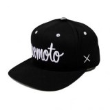 Fabricant casquette snap back type starter