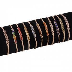 Lot de 11 bracelets raphia