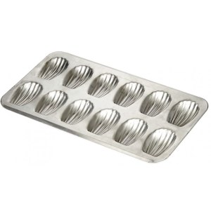 Moule 12 madeleines en fer blanc - gobel - plaque à patisserie