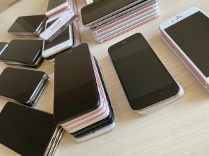 Fournisseur iPhone , Samsung et iPad original