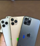 LOT IPHONE 11 PRO ET 11 PRO MAX