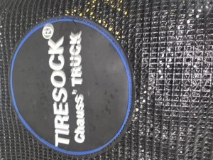 20 paires de chaussettes à neiges truck de marque Tiresock