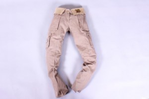 LOT DE PANTALON HOMMES ET FEMMES