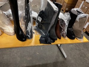 Chaussures Automne-Hiver pour hommes et femmes, Lot mixte à partir de 5,50 € l'unité