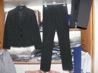 LOT NEUF:TAILLEURS noir rayé (veste+pantalon)