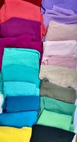 Urgent Lot de env 150 M de mousseline 100% soie 21 coloris à saisir !!