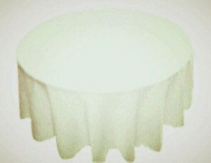 20 Nappes Ronde jetable 2,4m - intissé 100g/m2 - Ivoire - 3,70 Euros/pièce.