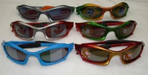 Lot de 600 lunettes de soleil coupe du monde