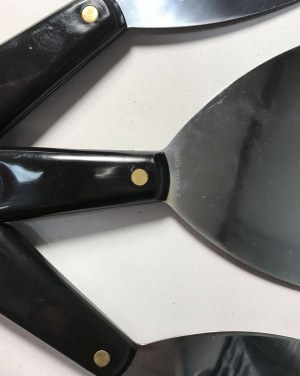 Lot de 3 couteaux à enduire en inox professionnel