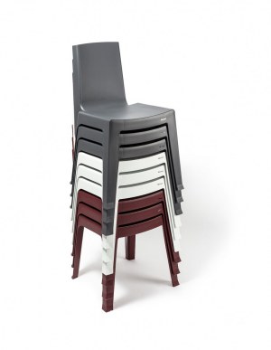 Chaise monobloc INO en polypropylène rouge rubis