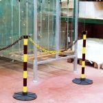 Jeu de 2 poteaux Ã  chaÃ®ne