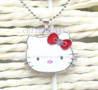 Lot de 240 collier Hello Kitty
