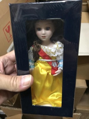 Poupées porcelaine Victorian Dolls