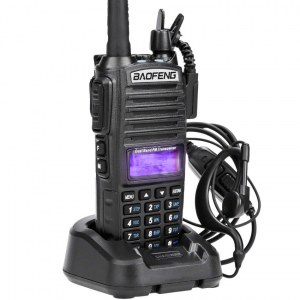 RADIOTÉLÉPHONE BAOFENG PMR NOUVEAU MODÈLE 2021UV-82 HT