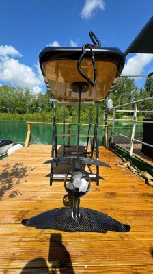 EFoil Planche de Surf Electrique Doojet Nautics