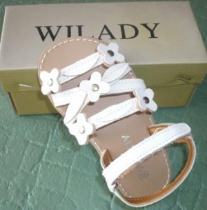 LOT DE SANDALES FILLES