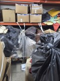 Liquidation entrepôt — Stock pro neuf mixte — Venilia / Nappes / Maroquinerie / Tissus...