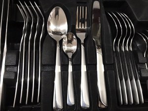 Set de couvert , Ménagère 24 PCS - Royal Swiss