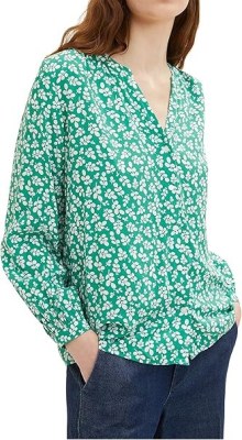 020277 Mix de blouses et de T-shirts pour femmes + Tom Tailor