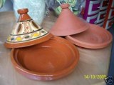 VERITABLE PLAT A TAJINE MAROCAIN EN TERRE CUITE :
