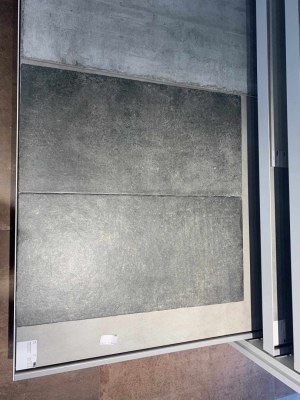 Lot de 108m² de carrelage effet pierre 50x100