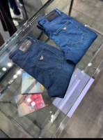ARMANİ JEANS. NOUVEAU STOCK