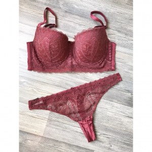 DESTOCKAGE DE LINGERIE GRANDES MARQUES