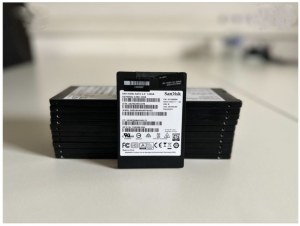 DISQUE DUR INTERNE SSD 120 GO 2.5" SATA 6 Gb/s